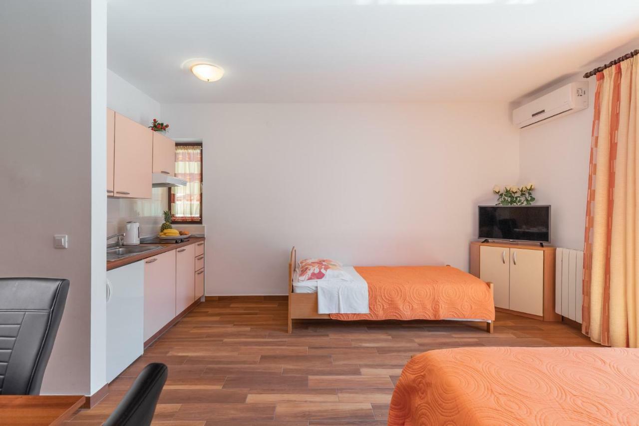 Apartments Prekalj Poreč Eksteriør bilde